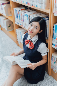 亚洲中文精品久久久久久